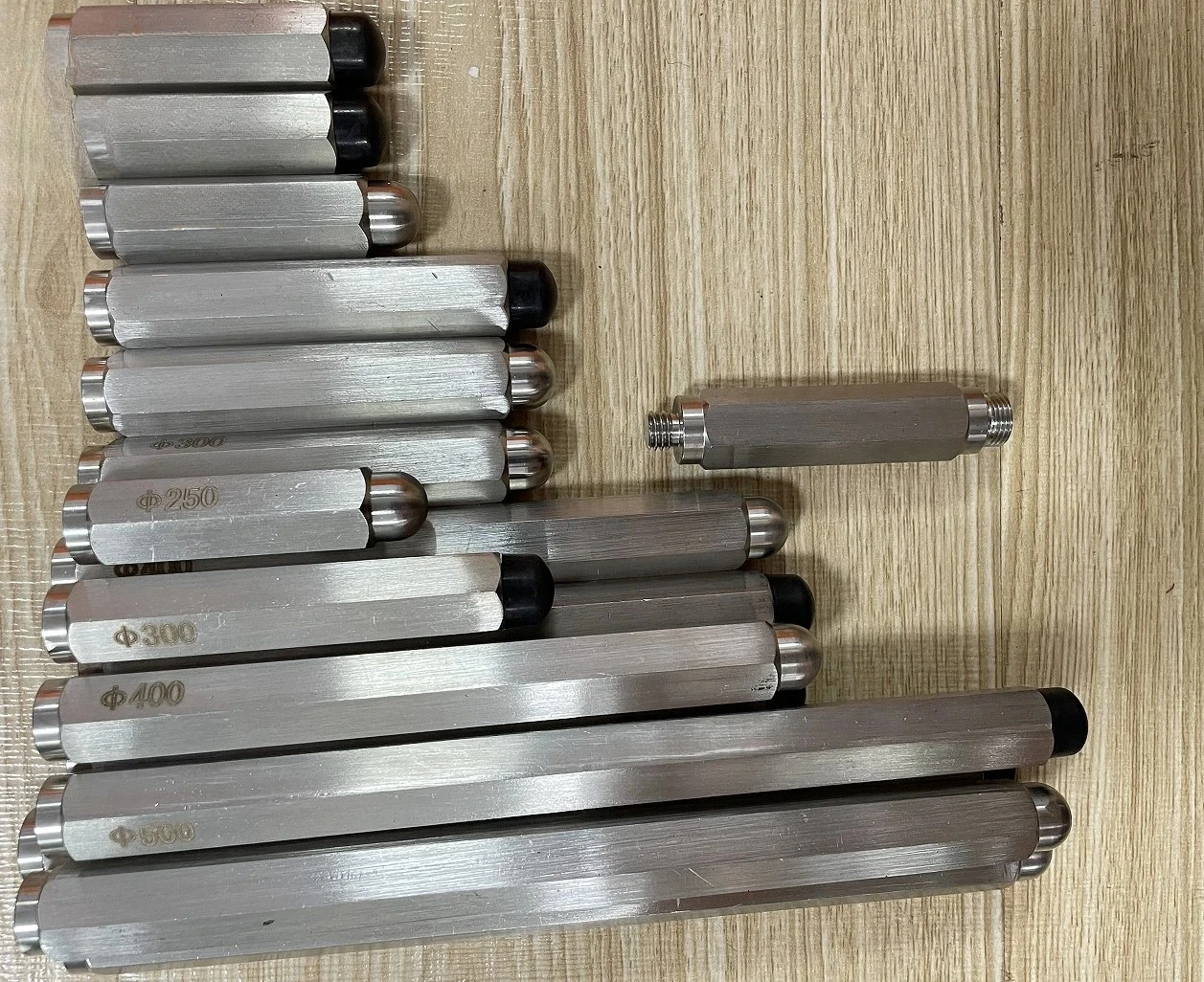 Precyzyjne geoinstrumenty Laser do rur