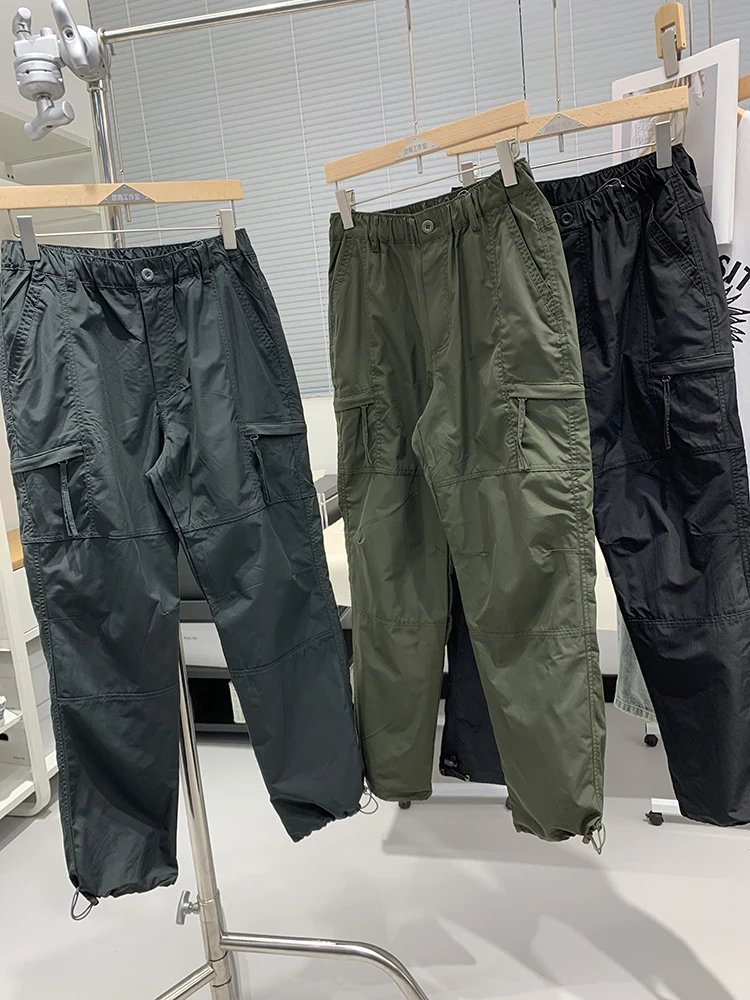 

Весенне-летние тонкие рабочие брюки с эластичной резинкой на талии, мужские повседневные брюки с несколькими карманами, ветрозащитные, водонепроницаемые, модные, прямые брюки...