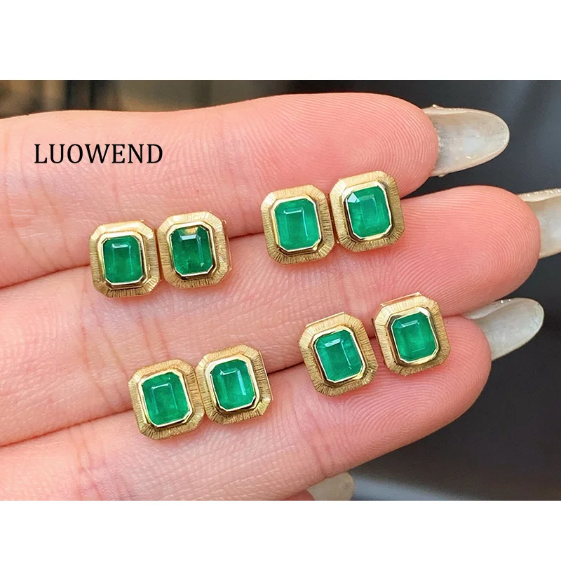 

LUOWEND 100% 18K Yellow Gold Earrings Fashion INS Style 0.87carat Natural Emerald Stud Earrings for Women High Gemstone Jewelry