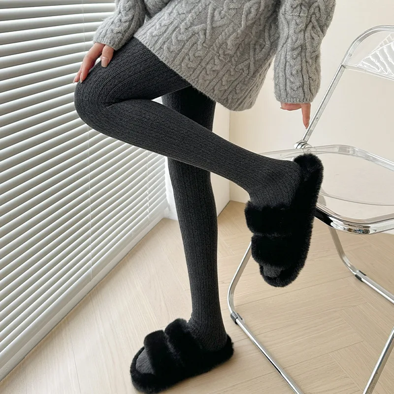 

Exported To Japan Autumn Winter Thin Velvet Leggings Women Twists Vertical Stripe JK Tights Warm High Waist Underlay Pantyhose