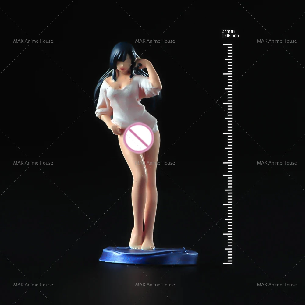 Miniatures 1/64 Figure Sexy Pajamas Beautiful Women Otaku Models Doll Unpainted Model Home Scene Decoration Car Toys