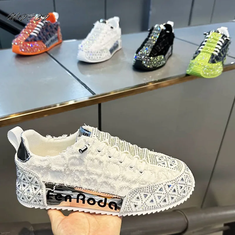 

Кроссовки, повседневные мужские дизайнерские блестящие туфли в стиле панк, модная кожаная дышащая обувь из дышащей платформы с увеличенной внутренней платформой для ночного клуба