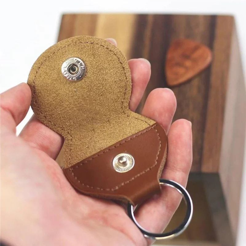 PU Leather Guitar Pick Holder Keychain Guitar Pick Holder Case Bag Guitar Player Gifts