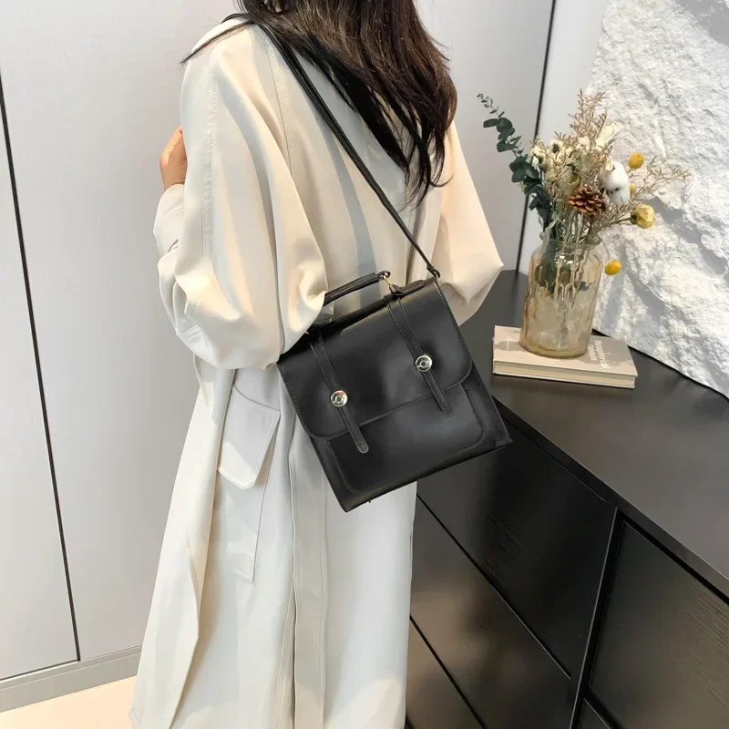 2025 Spring Retro Backpack Women's Single Shoulder Crossbody Bag Small Texture Hand Beautiful Leisure Backpack