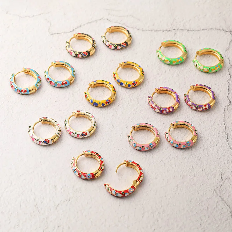 HECHENG, Colorful Flower Small Hoop Earrings Metal Enamel Flowers and Plants Circle Huggie Hoops Female Trendy Jewelry Gift