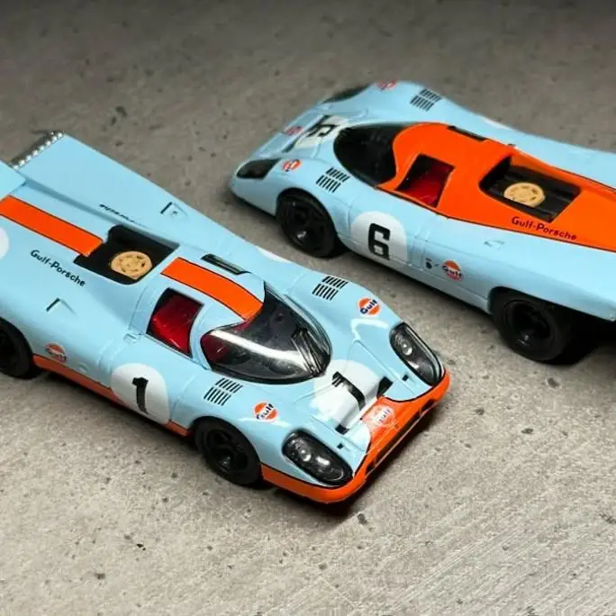 

Tiny Shadow Sparky Porsche, Gulf 917 #2 Alloy Racing Model 1:64