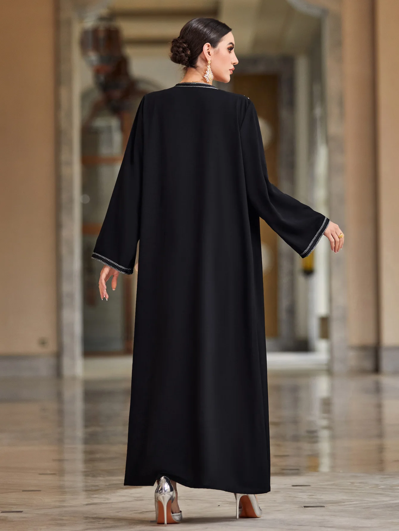 Muslim Arab Heavy Industry Nail Bead Sparkling Diamond Outer Robe Loose Cover Meat Long Cardigan Tourism Banquet Style Dress