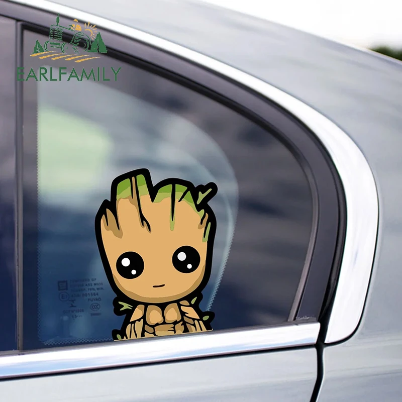 

EARLFAMILY BABY Tree Man PEEKING Car Sticker Chibi Big Head Rear Glass Window Toolbox Decal Vinyl Graffiti Funny Car Decoration