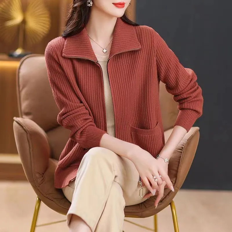 

Fashion Turndown Collar Knitted Sweater Ladies Knitwear Spring Autumn Leisure Zipper Knitted Coat New Women Sweater Jacket