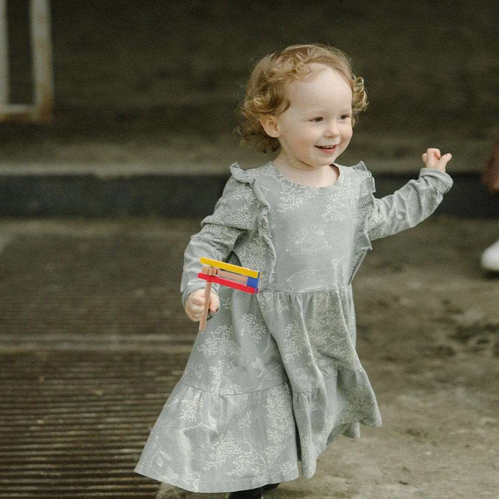 

5Pcs Wooden Spinning Rattle Handcrafted Traditional Noise Maker Ideal for Sports Events Birthday Parties Mexicanas Grogger