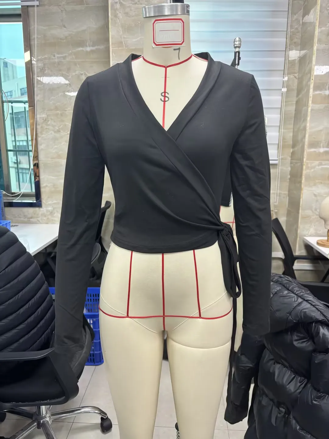 Women's Summer Yoga Shirts Cross Wrap Tie Front Long Sleeve Workout T Shirts Sexy Deep V Neck Slim Fit Casual Cropped Tops