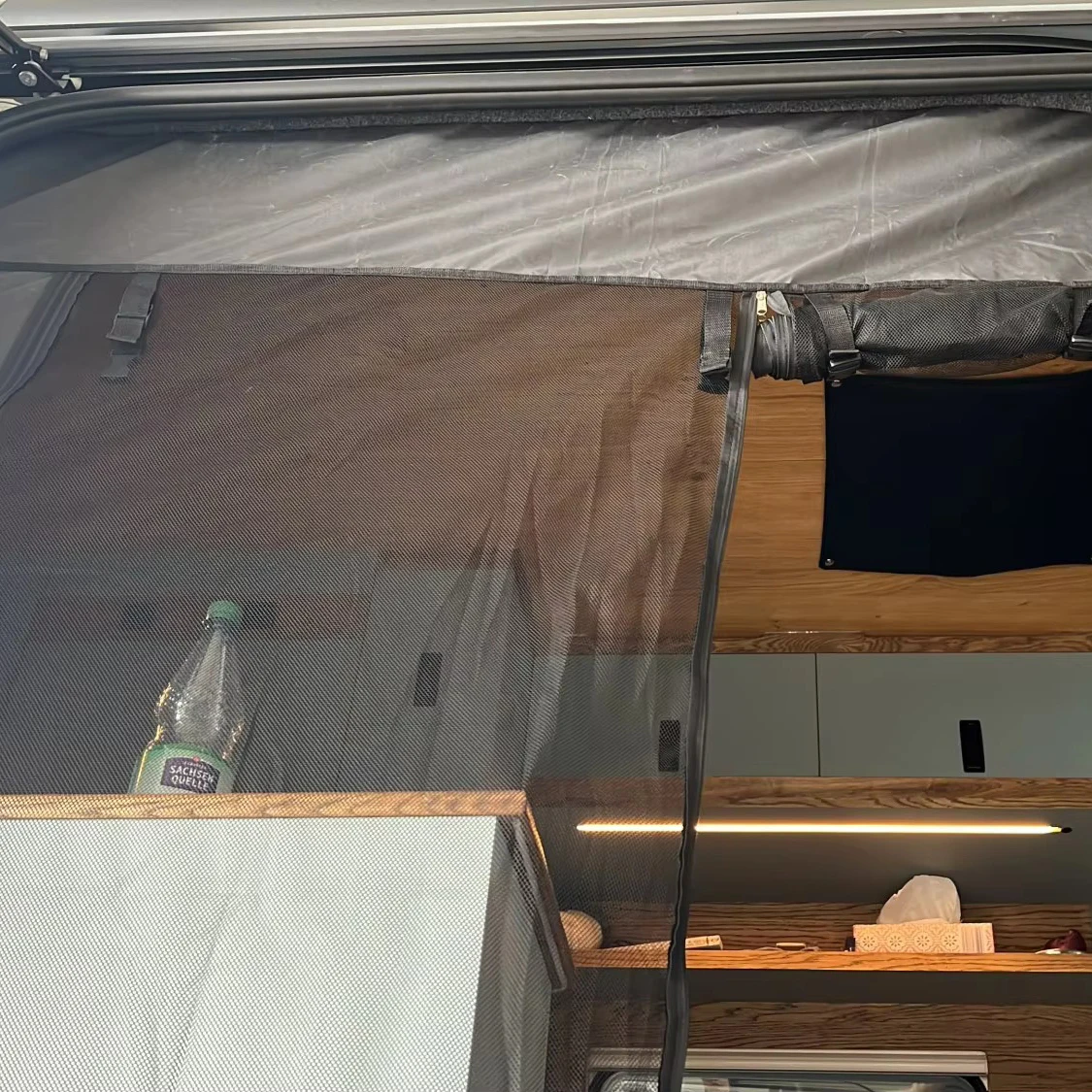 

RV Camper Van Mosquito Net Durable Mesh Insect Screen For Side Door Fit Vehicles Insect For Camping & Travel Mosquito Protection