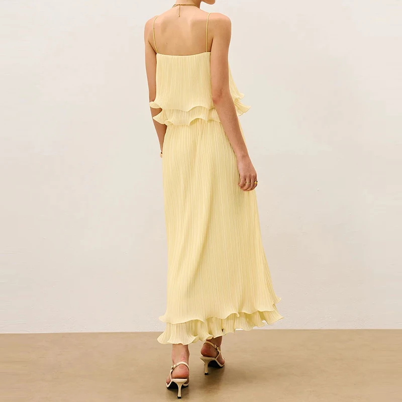 ชุดเซ็ทสองชิ้นเสื้อสายเดี่ยวเปิดไหล่ทรงยาวหรูหรา แต่งระบายพลีท พร้อมกระโปรง ชุดเซ็ทแฟชั่นสำหรับผู้หญิง