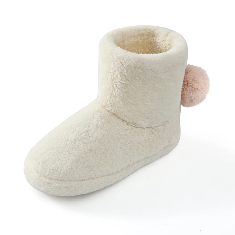 Bottes de neige classiques pour femmes, boules de poils, maison floue, bottes d'intérieur pour femmes, bottes de rinçage moelleuses, nouvelles bottes douces coordonnantes pour la maison, mode