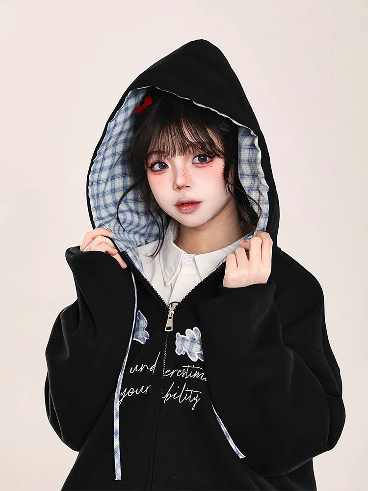 Hochwertige, heiß begehrte Großhandels-Kapuzenpullover für Frühling und Herbst mit Stickerei, locker sitzende, lässige Samt-Cardigan-Jacke für Damen im Y2K-Stil