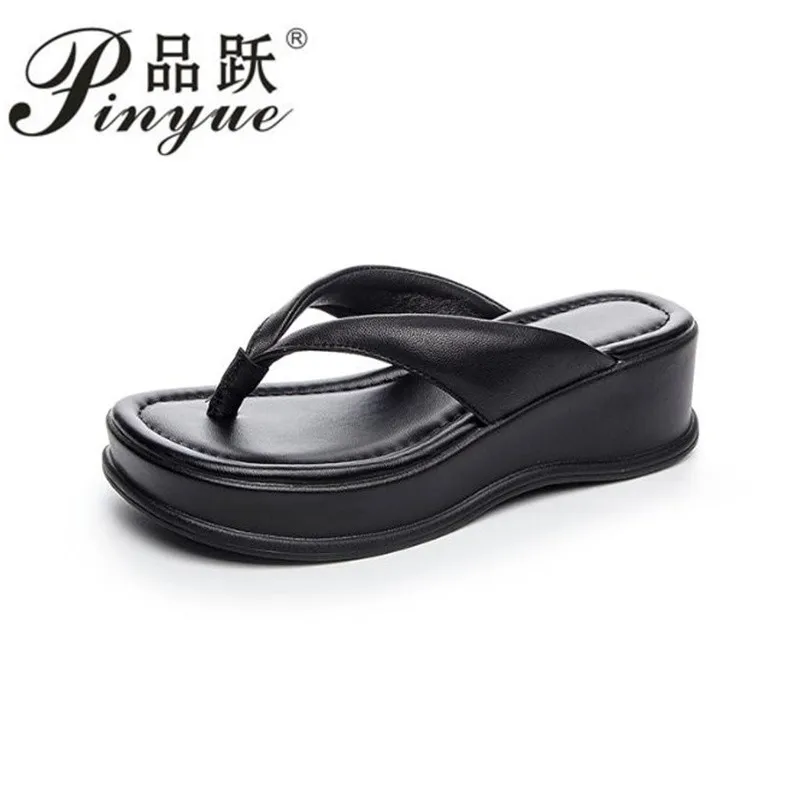 

Летние черные женские шлепанцы на танкетке с застежкой на носок 5 см, модные шлепанцы на высоком толстой подошве, обувь 34-40