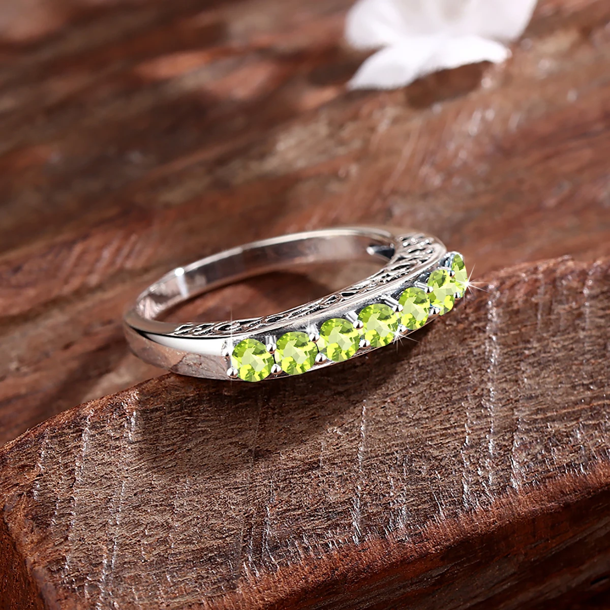 

Peridot Gemstone 925 Sterling Silver Rings for Women Fashion Pink Crystal Ruby Birthstone Finger Stackable Ring Fine Jewelry