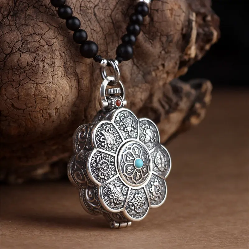 Exquisite Tibetan Buddhist Eight Auspicious Relief Cross Vajra pestle Gawu Box Talisman hanging Ornament Craft