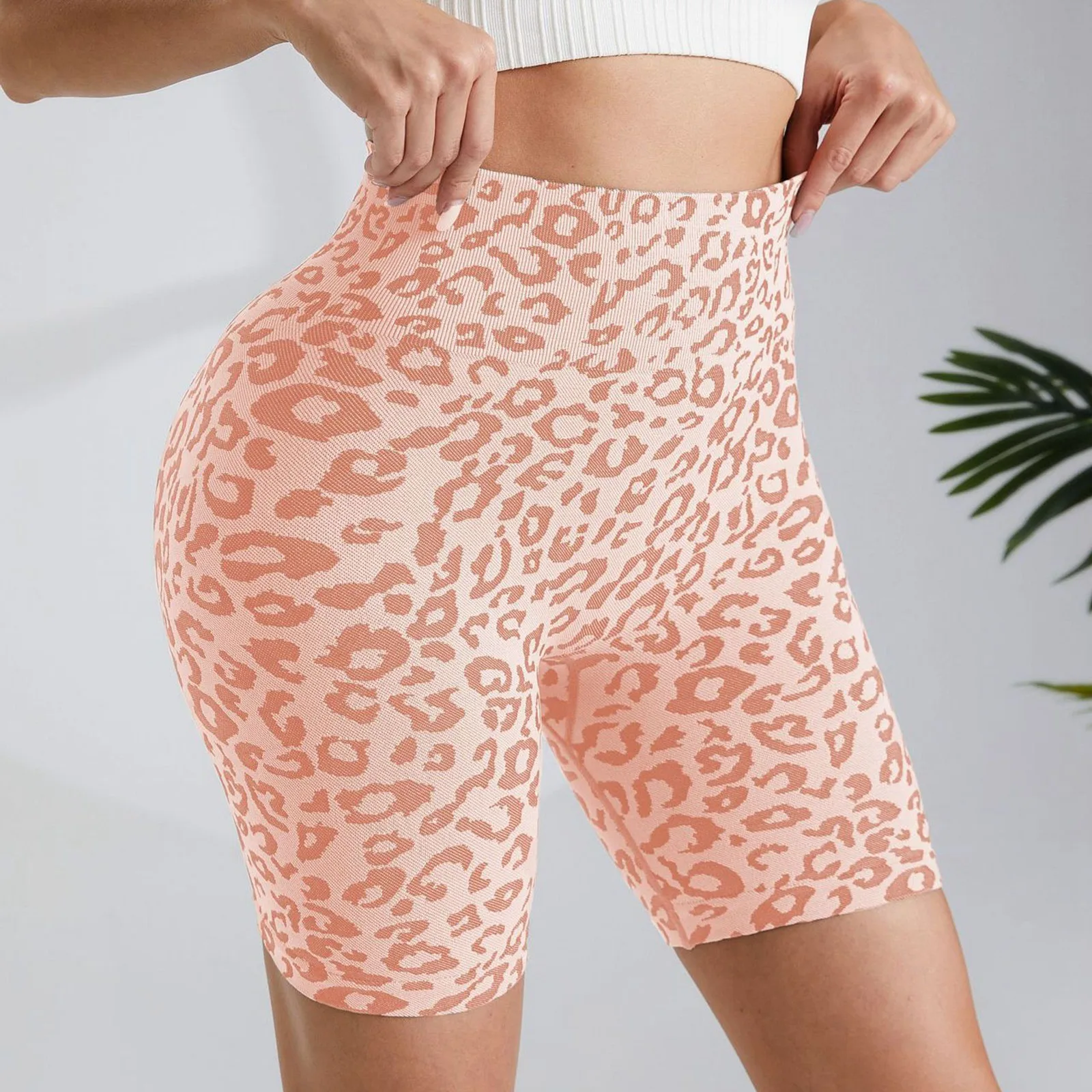 

Women'S Tummy Tightening Leopard Print Yoga Pants Hip Lift Out Running Peach Butt Fitness Shorts Outdoor Leisure Sweatpants