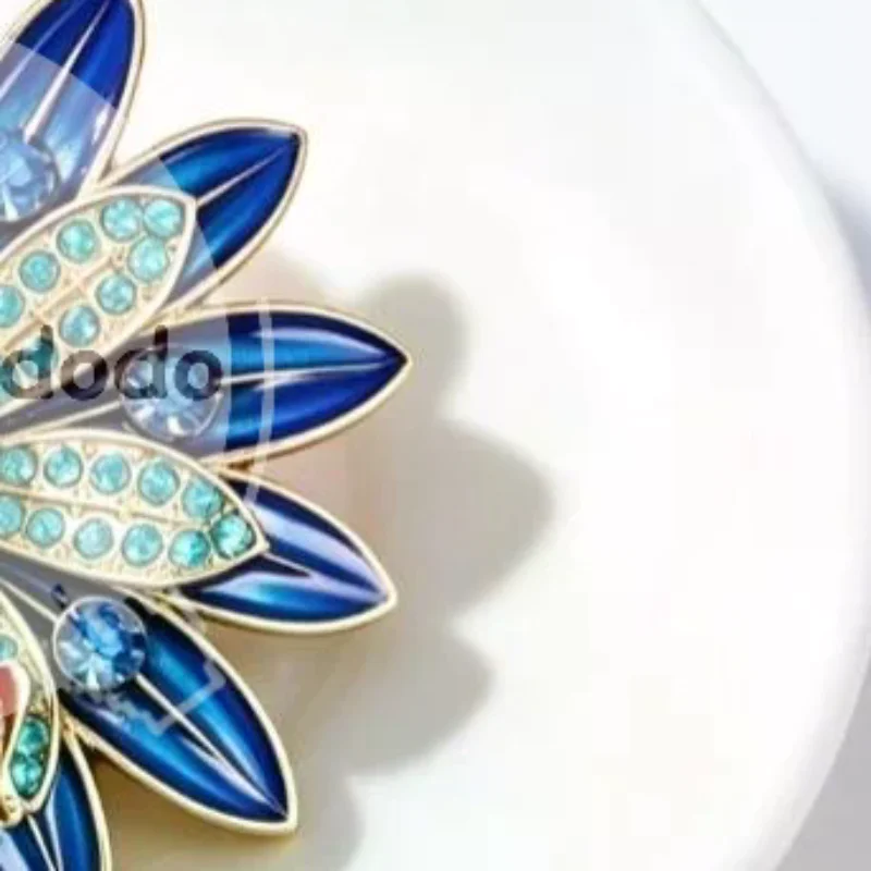 Vintage Enamel Flower Ladybug Brooch Shiny Rhinestone Faux Pearl Center Jewelry for Banquet Occasion Wear