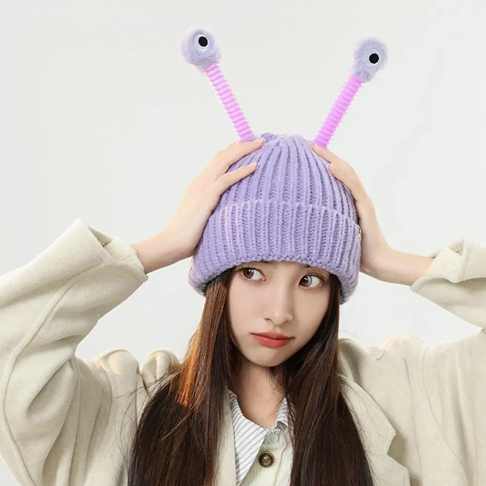 Knitted Tentacle Hat Warm Knitted Beanie with Night Light Antenna for Adults Teens Woolen Hat for Skiing Hiking for Outdoor