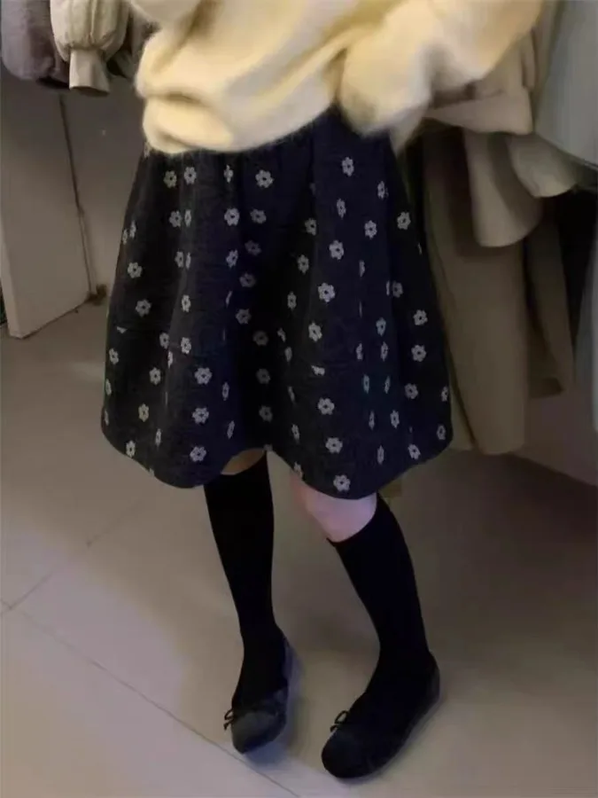 레트로 플로럴 울 스커트 여성용 가을 겨울 슬림핏 소형 다용도 A라인 블룸 스커트 퍼프 스커트