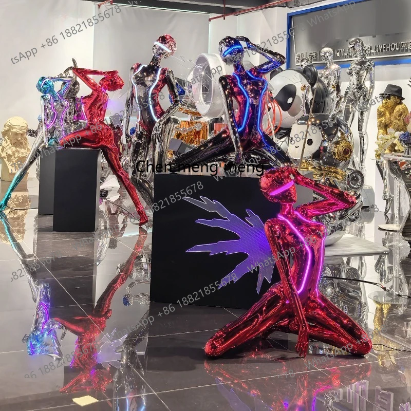 Future Technology Large Ornament Trend Sculpture Bar KTV Fiberglass Floor Ornament
