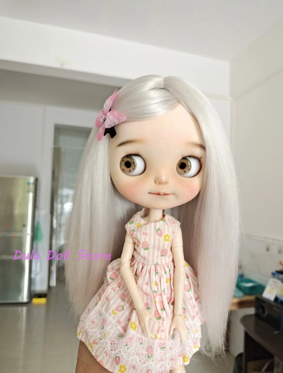 Dula Doll Wigs for Blythe Qbaby Mohair Straight hair Simple hairstyles 9-10 inch head circumstance