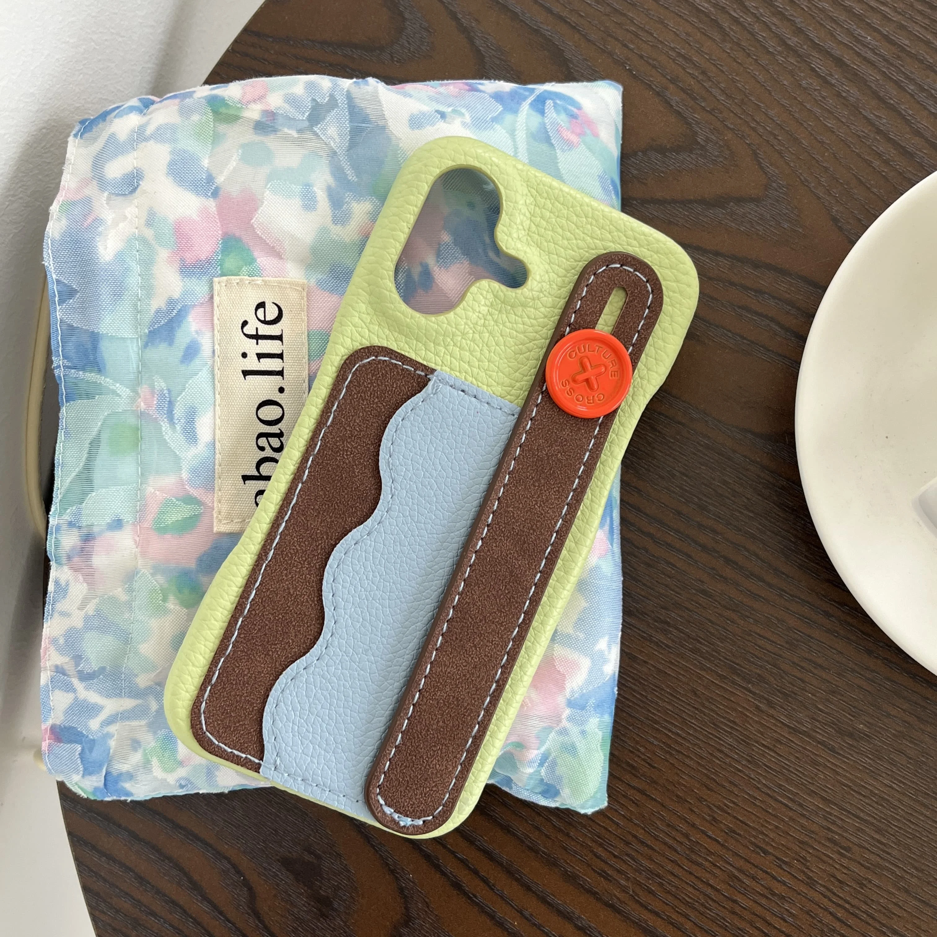 Dreifarbige Knopf-Spleiß-Brieftasche mit Kartenhalter, Handschlaufe, Lederhülle für iPhone 16 15 14 Pro 13 12 11 Max Plus Cover
