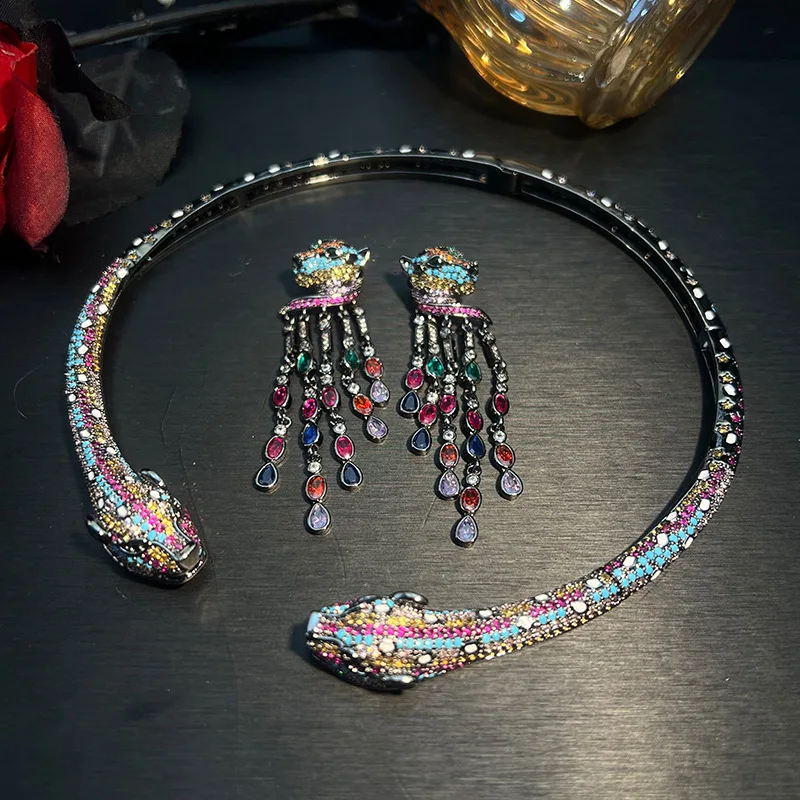 Popular European and American Style Leopard Animal Style Necklace Earrings Women's Clothing Accessories Wedding Holiday Gift 950