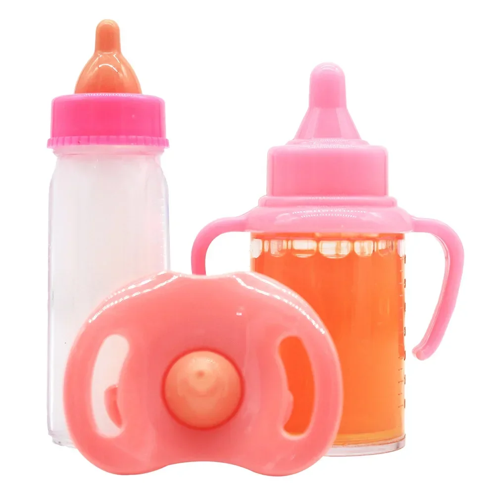 Set di biberon per bambole di piccole dimensioni Set di biberon per la cura del bambino Passeggino giocattolo 2 pezzi Bottiglie di latte e succo con ciuccio giocattolo per bambole