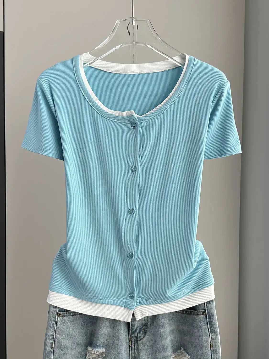 Chic ปลอม 2 ชิ้นเสื้อยืดผู้หญิงฤดูร้อนใหม่ O-คอเดี่ยวบางแขนสั้น Cardigans แฟชั่นหญิง Tee Tops