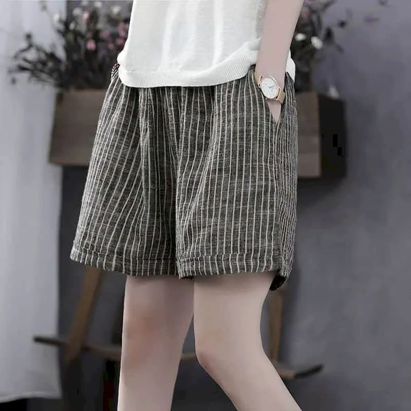 Cotton Linen Shorts Women Summer oversized Korean Style Wide Leg Shorts Casual Vintage Elastic Waist Short Pants Women Clothing