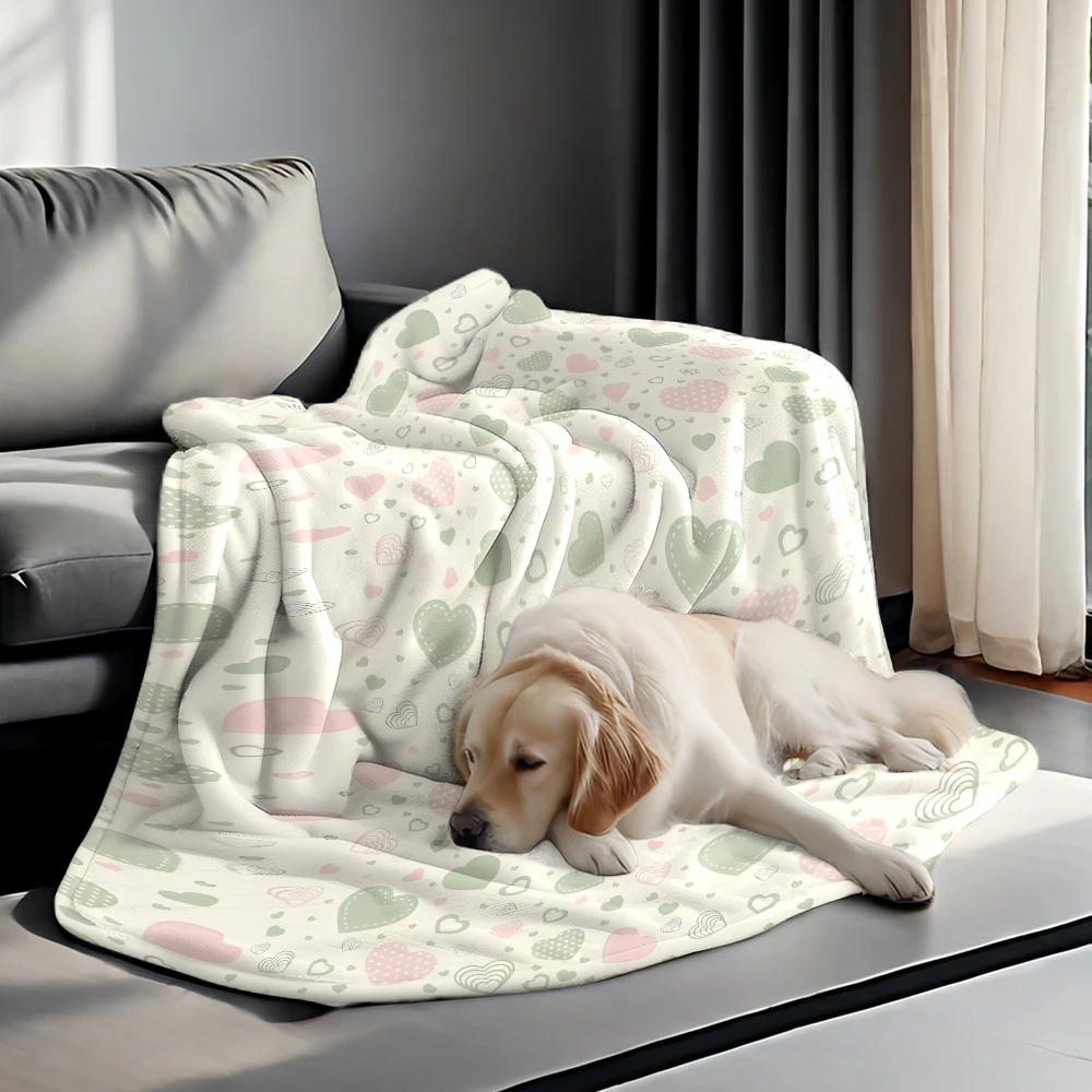 Cream Pink Hearts Doodle Lightweight Flannel Blanket Breathable Cozy Throw Blanket for Spring Summer Sofa Bed Air Conditioning