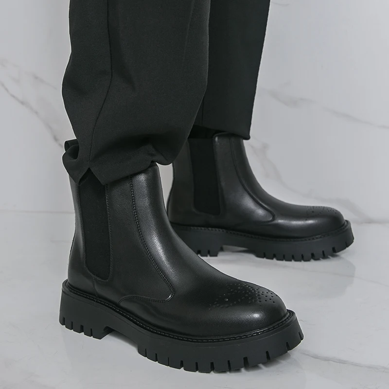 جودة المطاط وحيد الأحذية الجلدية عارضة الأزياء النمط البريطاني رجال الأعمال الأحذية العلامة التجارية في الهواء الطلق سميكة سوليد الراحة المشي التمهيد
