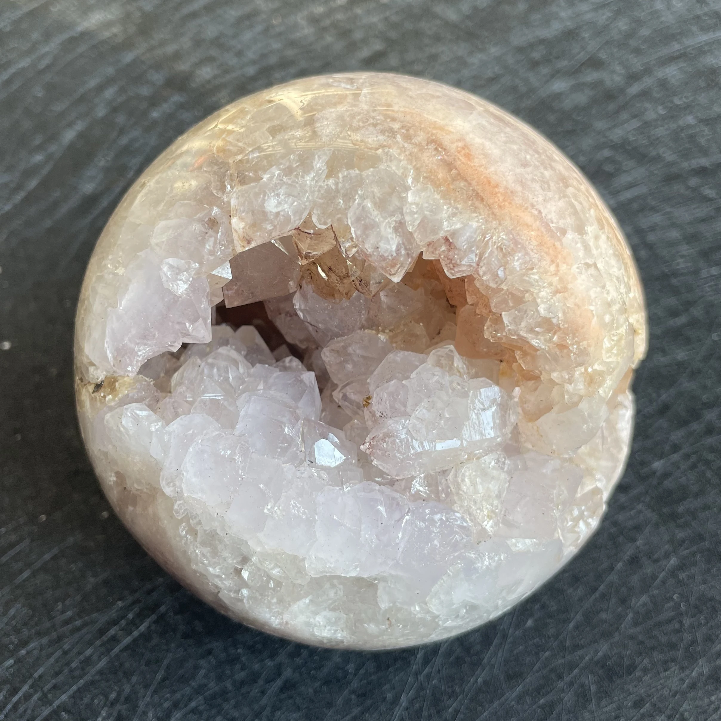 780g Natural Amethyst Cluster Pink Sakura Agate Sphere Open Tooth Ball Decoration Polished Quartz Sphere Reiki Healing