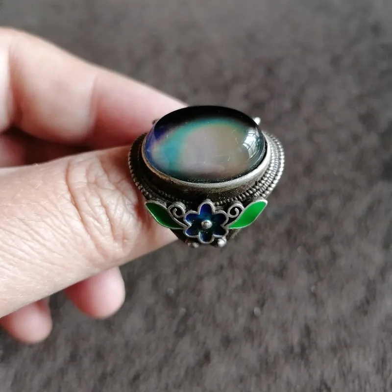 Antique Vintage Silver Ring - , Adjustable Size, With Aged Patina And Color-Changing Gemstone