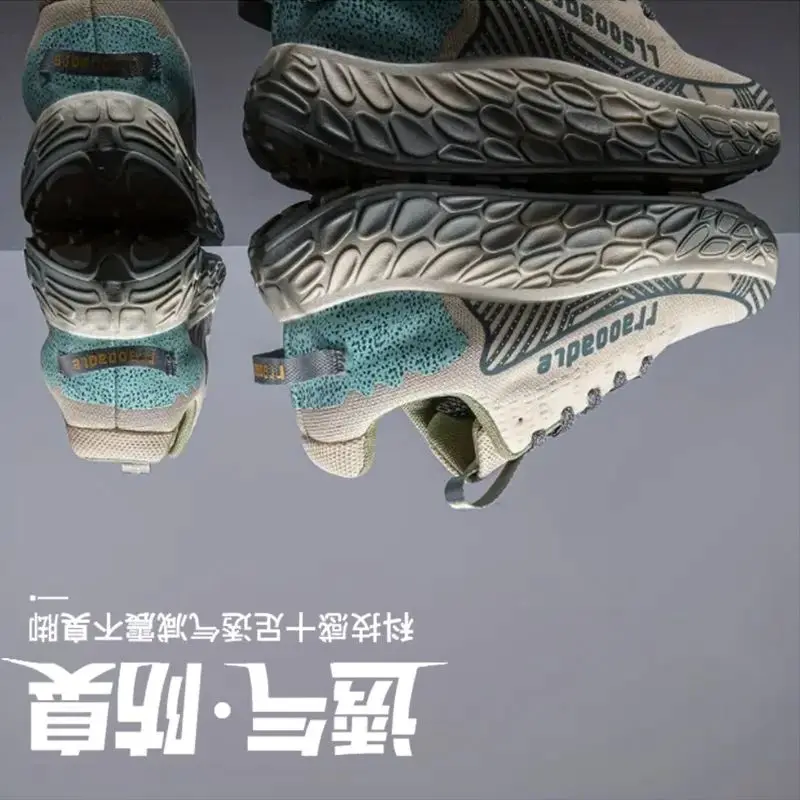 

New 2025 Summer Outdoor Hiking Shoes Wear-resistant Comfortable Neutral Hiking Shoes Very Good Lightweight Sneakers