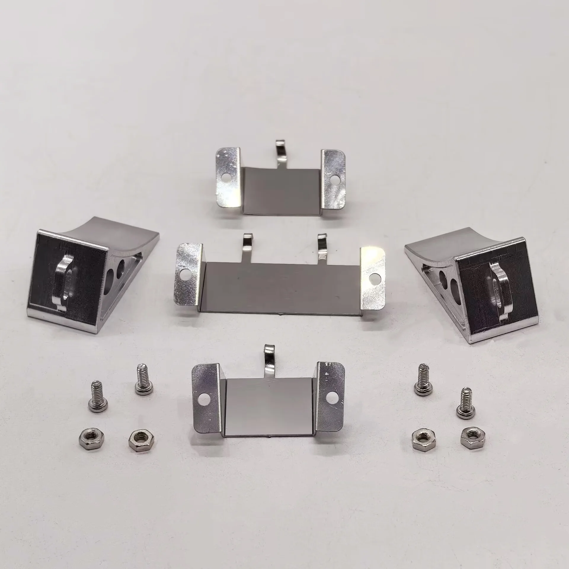 

RC Tire Stop Stopper For Tamiya Nooxion Trailer Truck for Tamiya 56323 for Scania 1/14 Stainless Steel Modified Parts 1 set