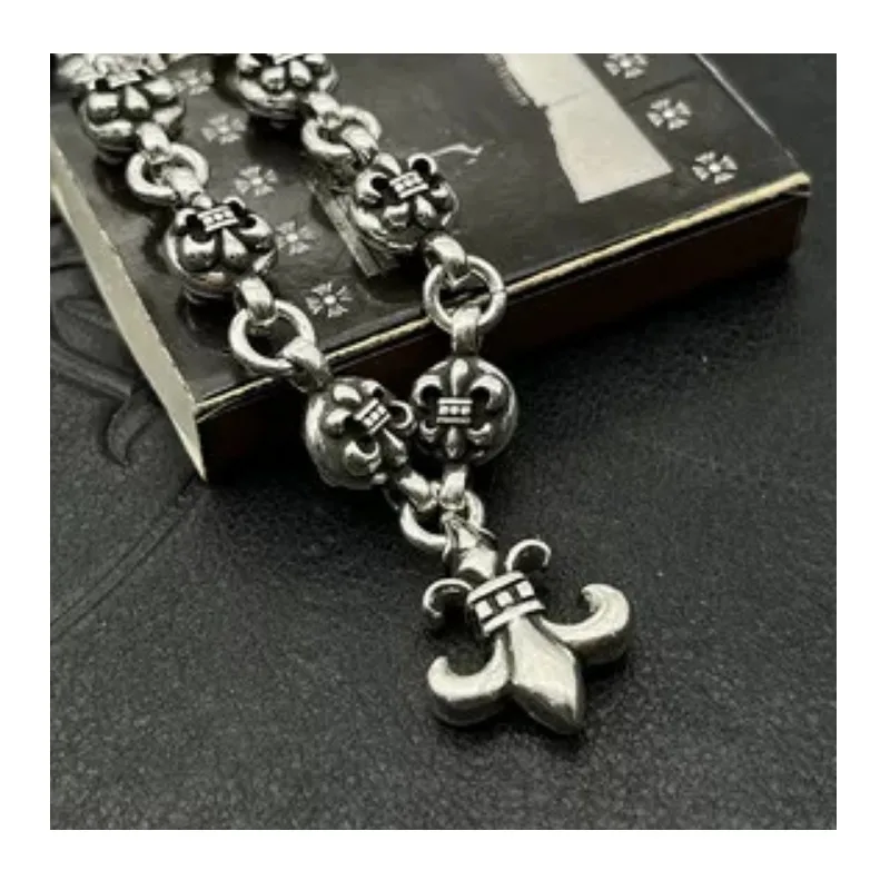 

Chaoxuan Retro Scout Flower Ball Bracelet with Scout Flower Iris Domineering Classic Old Model