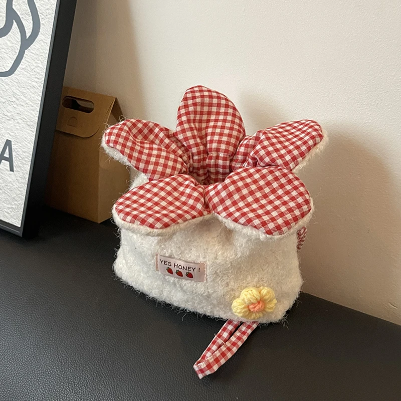 

Осень-зима 2022, новые сумки на плечо из коровьей замши, стильный дизайн, креативные сращивания, супер крутые популярные сумки для женщин