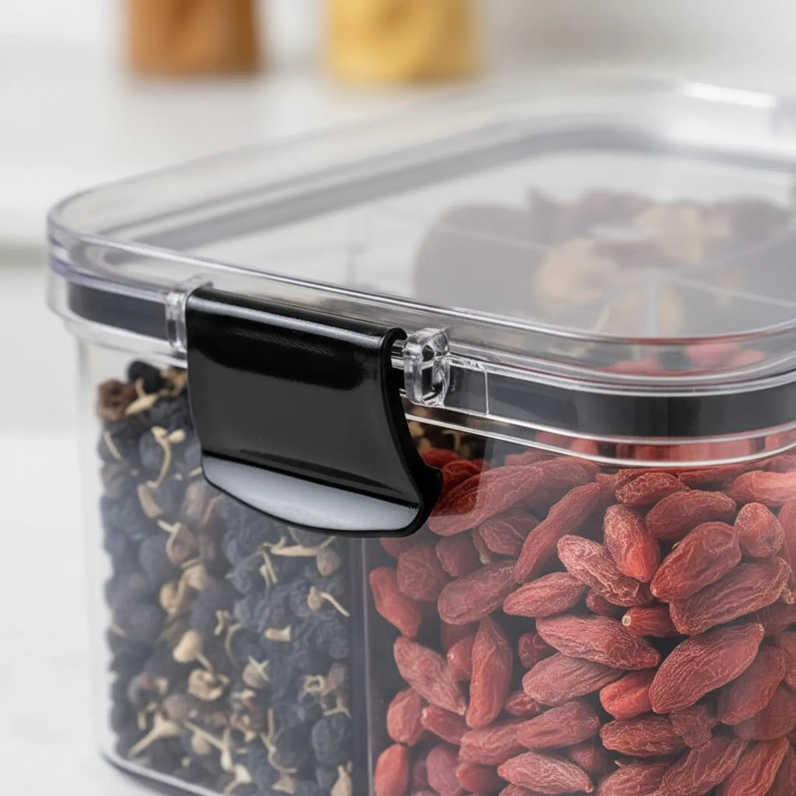 Stackable Grain Container Leakproof Clear Snack Organizer 4 Compartment Airtight Canister Leak-Resistant Clear Food Crisper