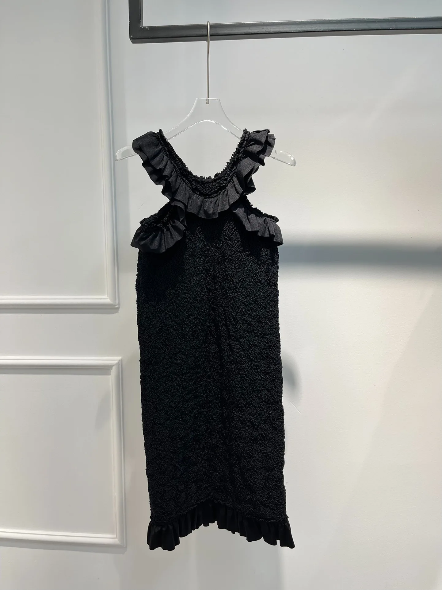 Black Ruffle Cutout Midi Skirt in Smocked Jersey Sexy High Street Wear 2024 Spring Summer Top Quality Mermaid Clothes