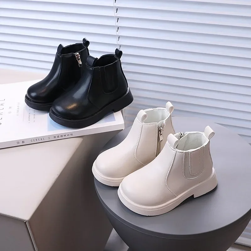 

Kids Chelsea Boots Solid Color Versatile Boys Girls Short Boots British Style 2025 Autumn New Children Ankle Boot Wear-Resistant