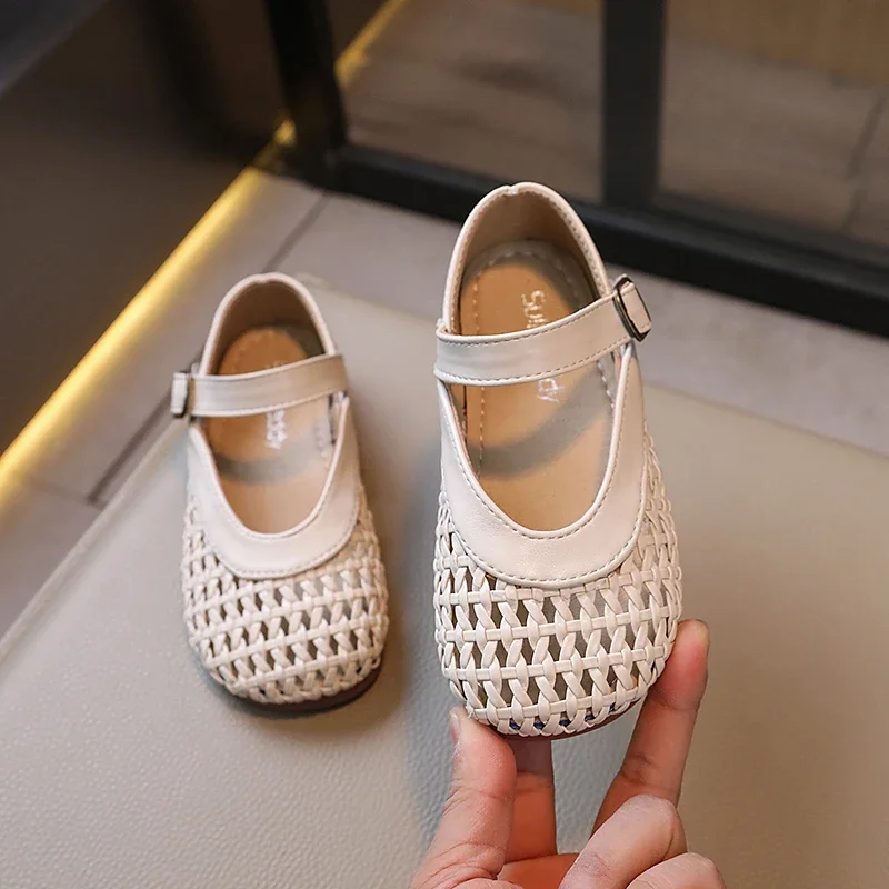 Girls' Shoes 2024 Summer New Children's Sandals Non slip Soft Sole Knitted Comfortable and Breathable Princess Shoes