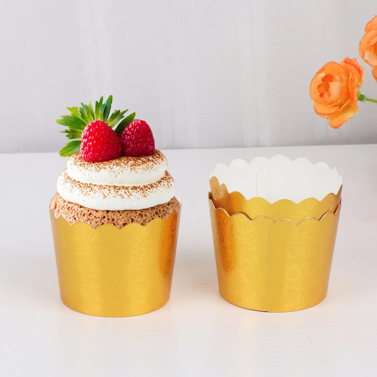 

50 pcs Baking Paper Cups Metallic Gold Disposable Cupcake Liners Heat Resistant For Dessert Fruit Mousse Parfait Salad Bakery