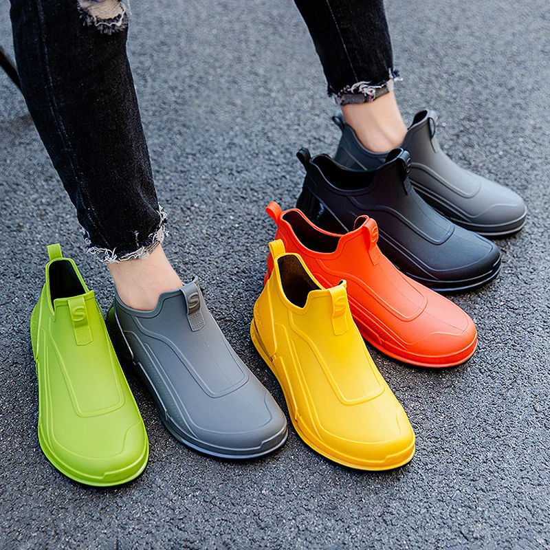 

Men's Rain Boots Men's Motorcycle Waterproof Shoes Outdoor Ankle Rain Boots Fishing Non-slip Rubber Shoes Water Shoes