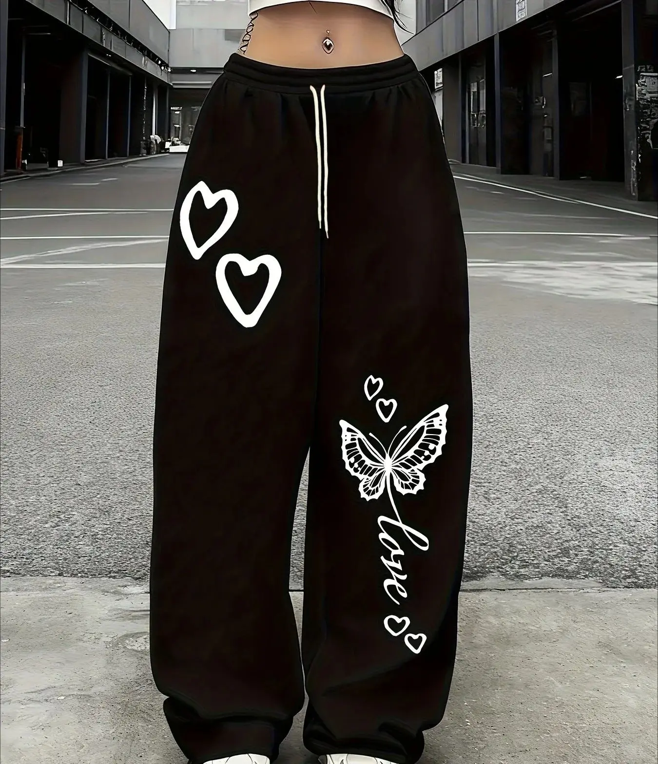 American-style Casual Sportswear Pants with Heart-shaped and Butterfly Prints, Trendy and Versatile Women's Style