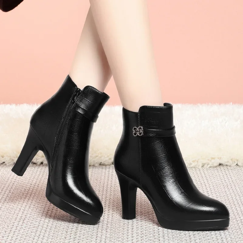 

9cm Elegant Block High Heels Shoes Woman 2024 Trend Winter Soft Leather Warm Fur Ankle Motorcycle Boots for Model Office Mom