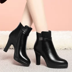 Elegant 9cm Block Heels Winter Boots for Women Soft Leather Warm Fur Ankle Motorcycle Style Trendy Office Mom Footwear 2024